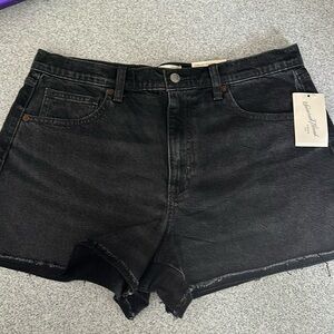 High Rise 90s cutoff shorts NWT
